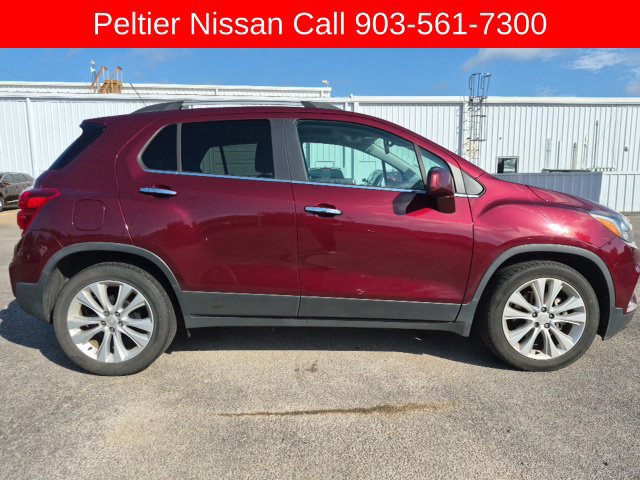 Used 2017 Chevrolet Trax Premier FWD image 6