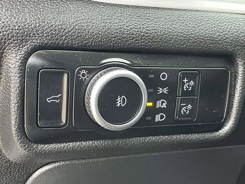 Certified 2023 Ford Explorer XLT w/ Equipment Group 202A image 34