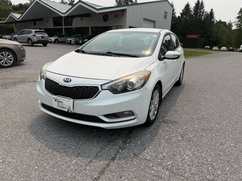Used 2015 Kia Forte EX FWD image 1
