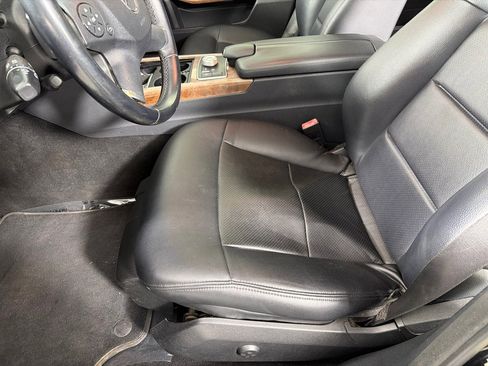 Used 2011 Mercedes-Benz E 350 4MATIC Sedan image 12