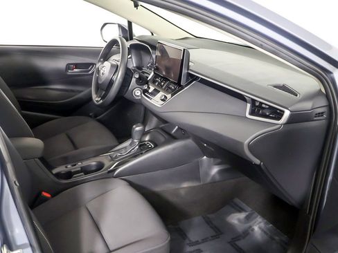 Used 2023 Toyota Corolla LE image 19