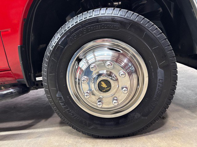 Used 2020 RAM 3500 Tradesman w/ Chrome Appearance Group RWD image 30