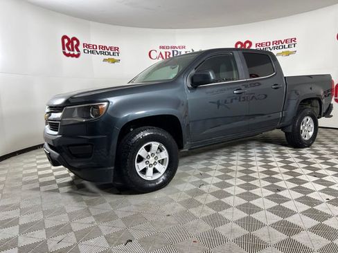 Used 2017 Chevrolet Colorado W/T w/ WT Convenience Package image 3