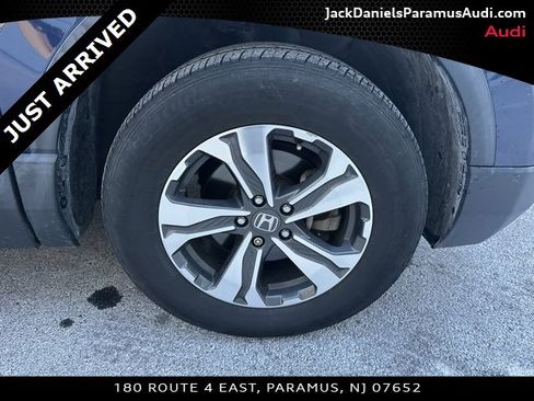 Used 2019 Honda CR-V LX image 10