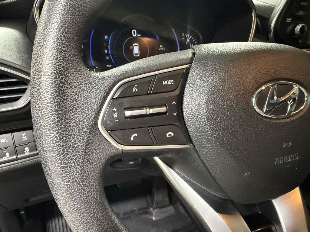 Used 2020 Hyundai Santa Fe SEL AWD/4WD image 17