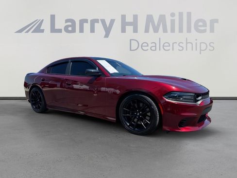 Used 2019 Dodge Charger Scat Pack w/ Daytona Edition Group RWD image 7