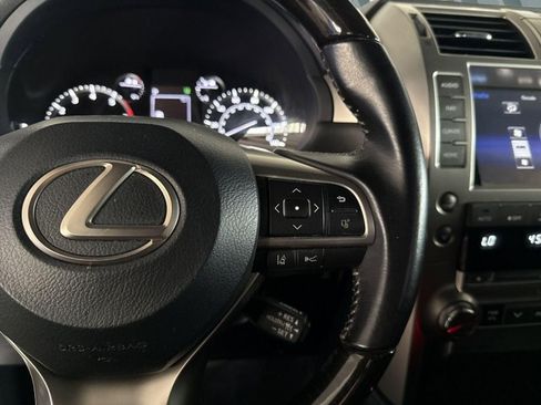Used 2020 Lexus GX 460 Premium w/ Premium Package AWD/4WD image 16