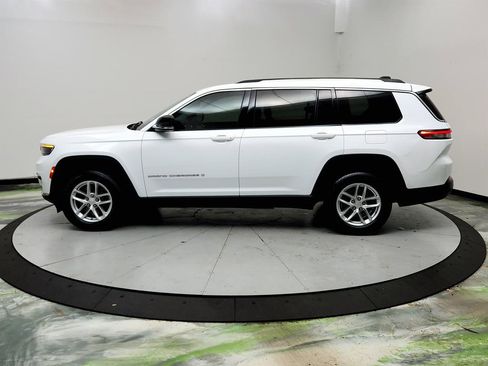 Used 2021 Jeep Grand Cherokee L Laredo w/ Luxury Tech Group I AWD/4WD image 8