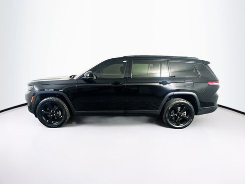 Used 2023 Jeep Grand Cherokee L Laredo AWD/4WD image 4