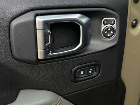 New 2026 Jeep Gladiator Mojave AWD/4WD image 26