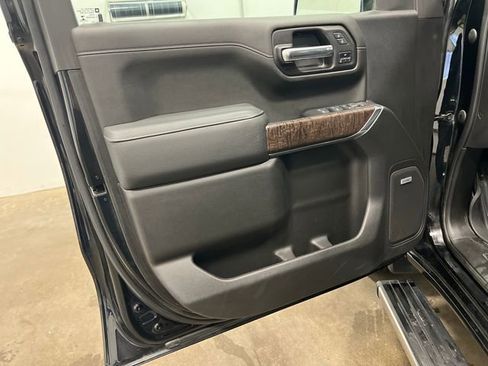 Used 2022 GMC Sierra 1500 Denali w/ Denali Reserve Package image 10