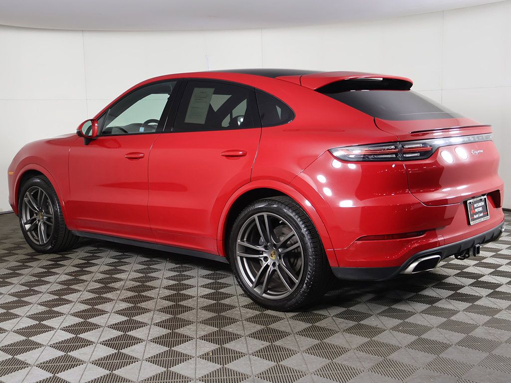 Used 2023 Porsche Cayenne Coupe w/ Towing Package w/o Tow Ball AWD/4WD image 10