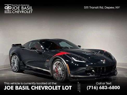 Used 2017 Chevrolet Corvette Grand Sport image 1