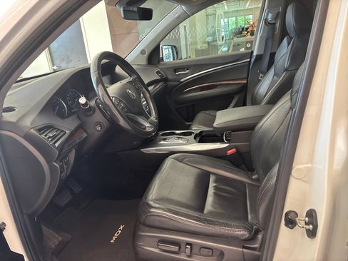 Used 2018 Acura MDX SH-AWD w/ Technology Package image 12