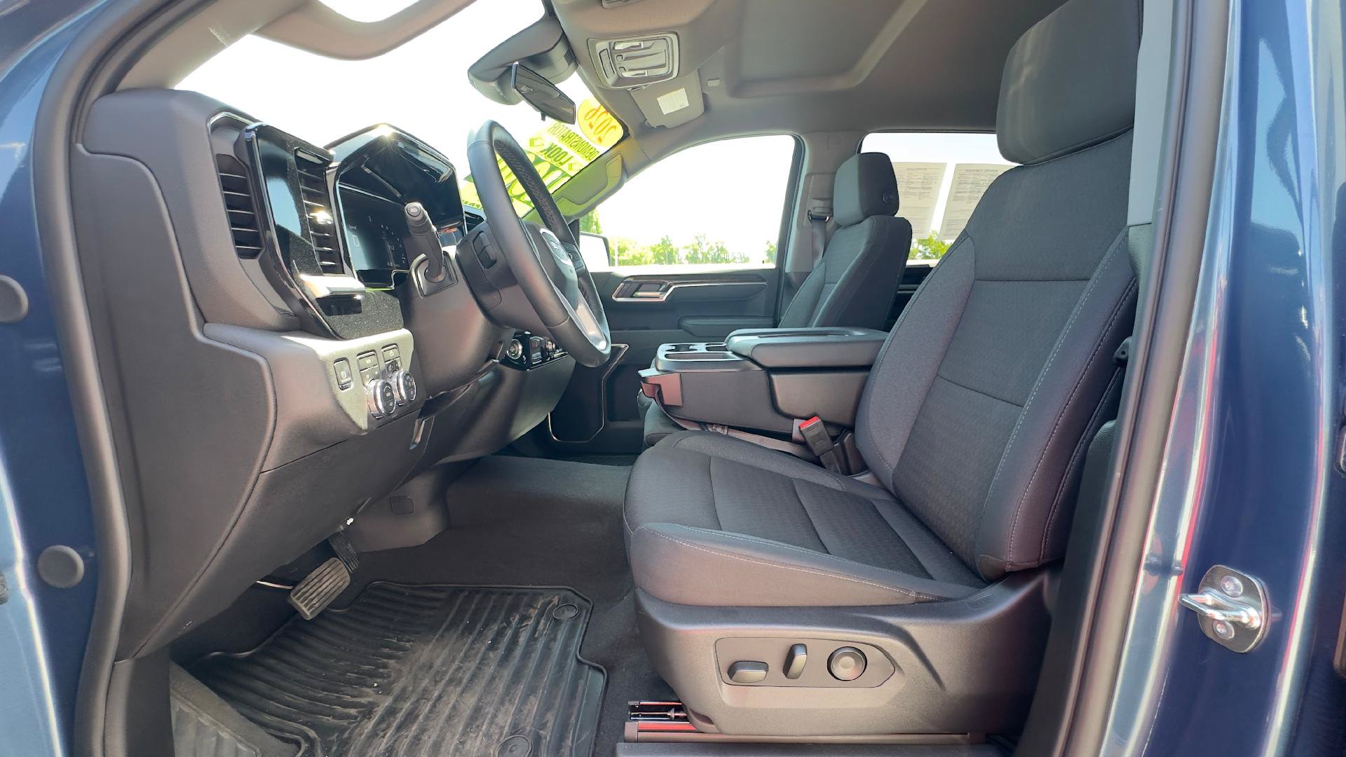 Used 2026 GMC Sierra 1500 Elevation AWD/4WD image 13