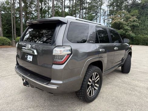 Used 2016 Toyota 4Runner Limited AWD/4WD image 9