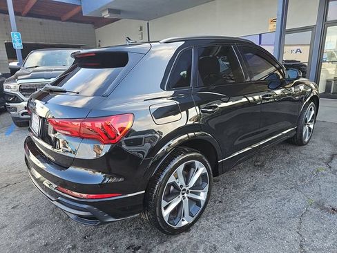 Used 2021 Audi Q3 2.0T Premium AWD/4WD image 3