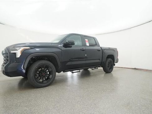New 2026 Toyota Tundra SR5 AWD/4WD image 17