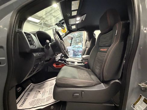 Used 2022 Nissan Frontier PRO-4X w/ Off-Road Protection Package AWD/4WD image 57