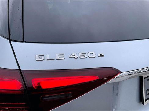 Certified 2025 Mercedes-Benz GLE 450e GLE 450e image 8