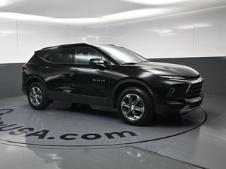 Used 2024 Chevrolet Blazer LT w/ Convenience Package FWD video 2