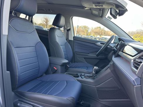 New 2026 Volkswagen Taos SEL AWD/4WD image 10