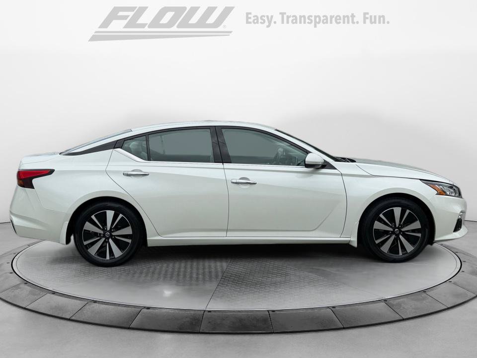 Used 2020 Nissan Altima 2.5 SV FWD image 10