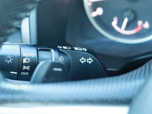 Used 2024 Mitsubishi Outlander SE image 26