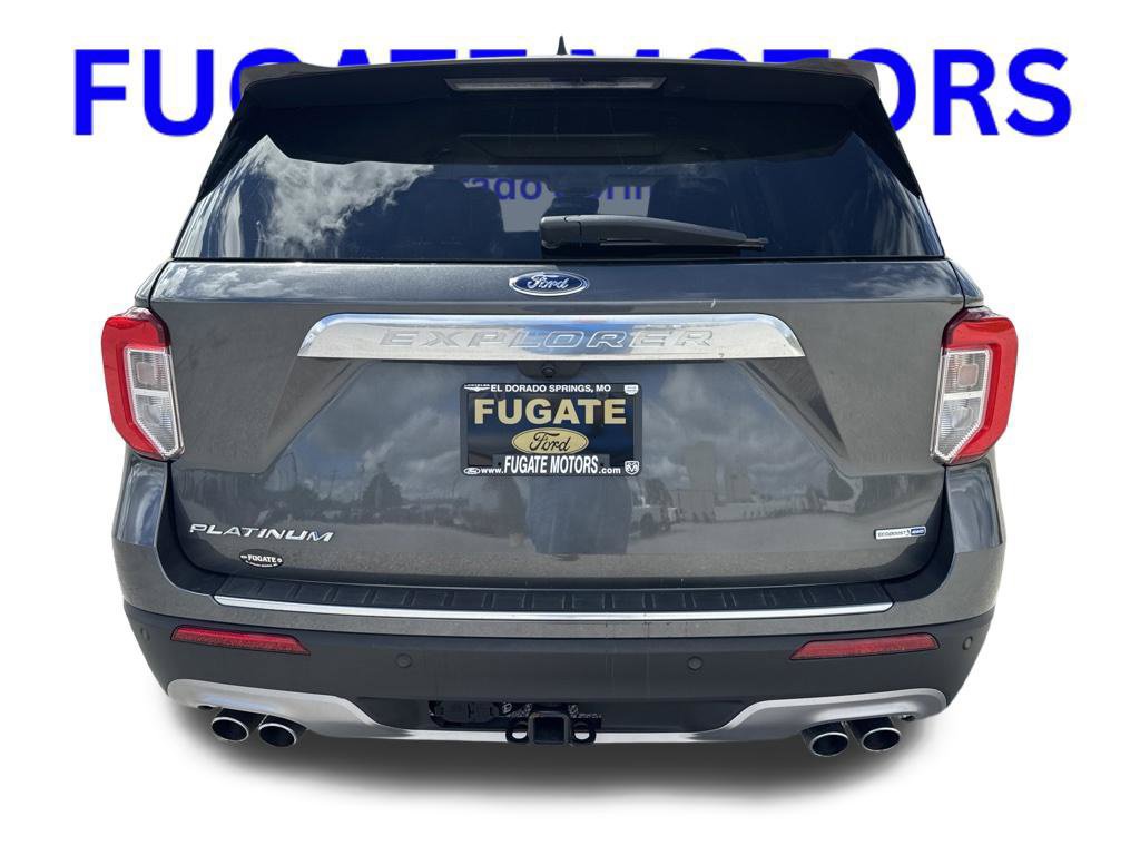 Used 2020 Ford Explorer Platinum w/ Premium Technology Package AWD/4WD image 3