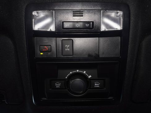 Certified 2023 Toyota Tacoma TRD Off-Road image 19