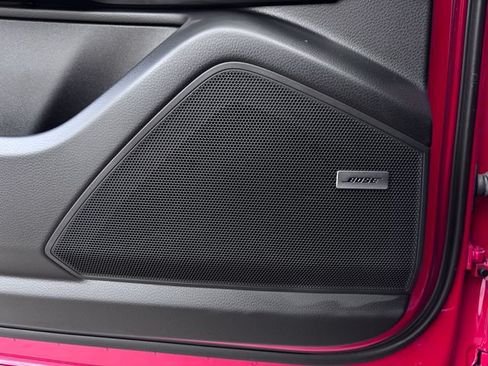 Certified 2025 Porsche Cayenne Coupe AWD/4WD image 26