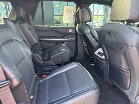 Used 2025 Lincoln Navigator Reserve w/ Jet Appearance Package AWD/4WD image 20
