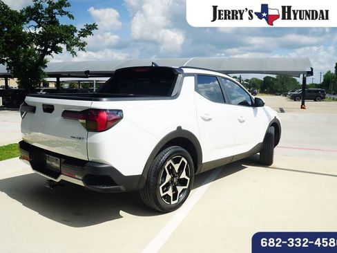 Used 2022 Hyundai Santa Cruz Limited AWD/4WD image 7