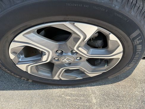 Used 2019 Honda CR-V EX image 44
