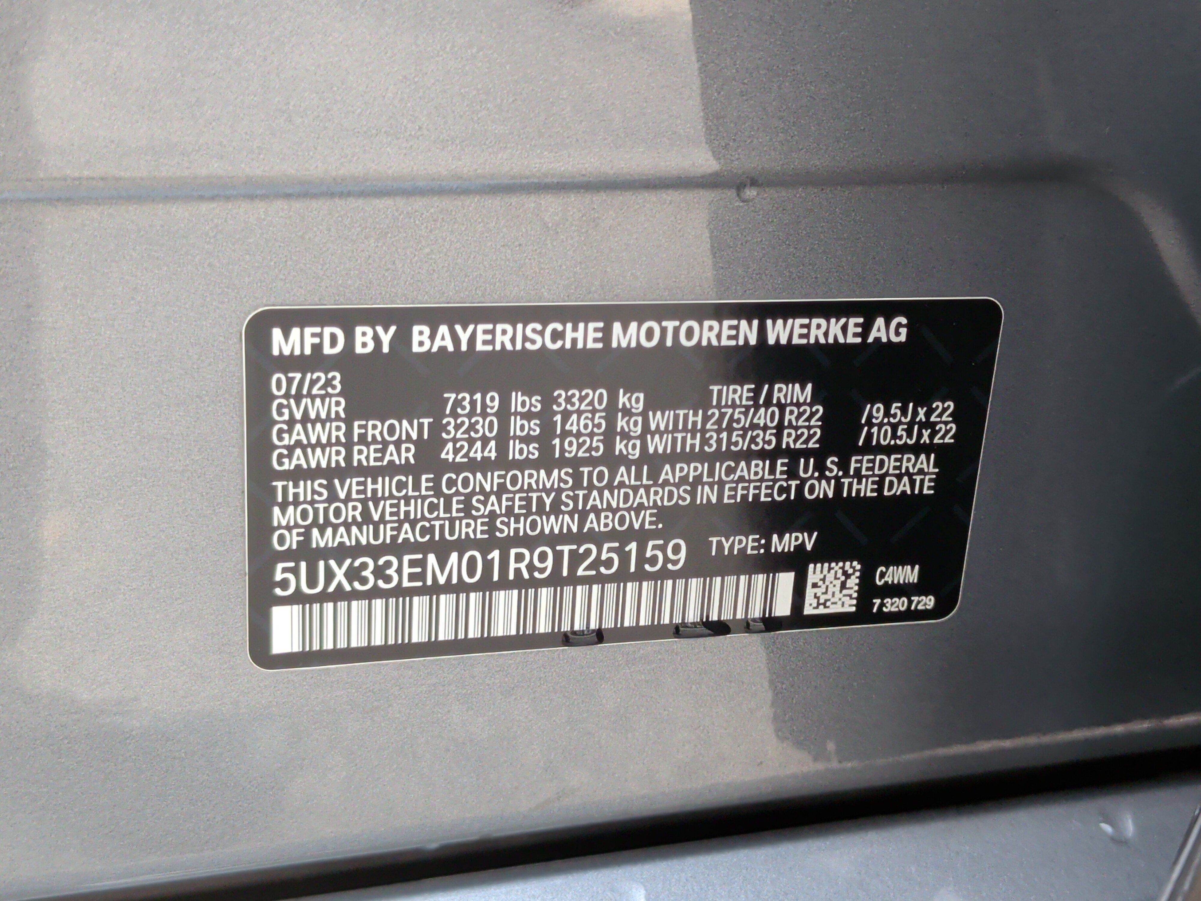 Certified 2024 BMW X7 M60i AWD/4WD image 48