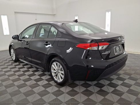 Certified 2025 Toyota Corolla LE w/ LE Premium Package FWD image 21