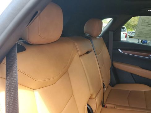 Certified 2024 Cadillac XT5 Premium Luxury image 24