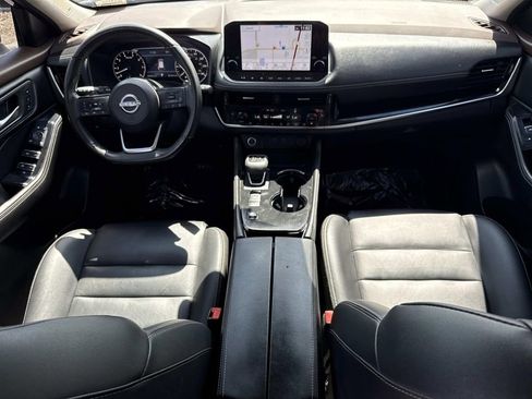 Certified 2023 Nissan Rogue SL w/ SL Premium Package FWD image 17
