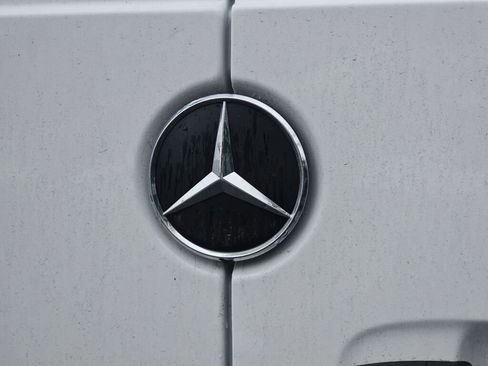 New 2025 Mercedes-Benz Sprinter 2500 image 10