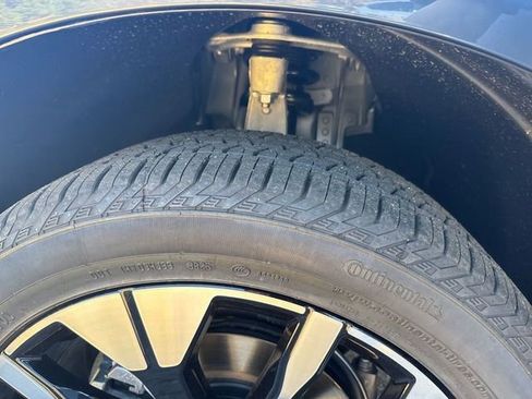 Used 2026 Volvo XC60 B5 Plus w/ Protection Package Premier image 35