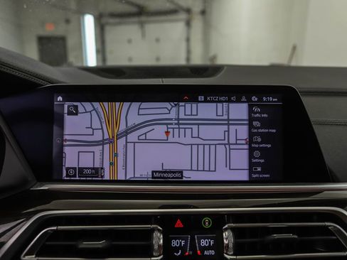 Used 2019 BMW X5 xDrive40i w/ Convenience Package image 17