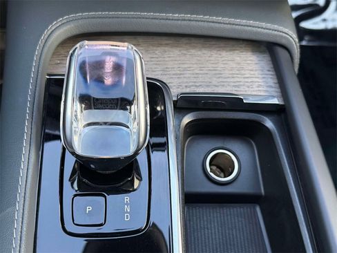 Used 2023 Volvo XC90 B6 Ultimate w/ Protection Package Premier image 26