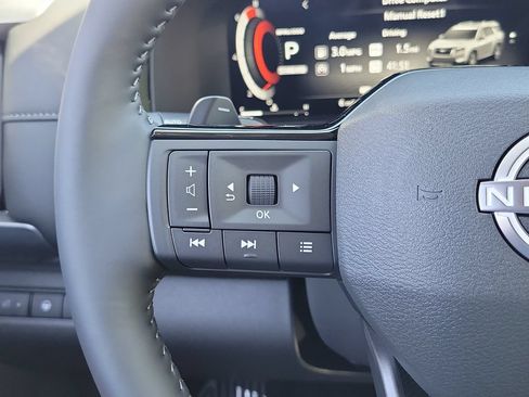New 2026 Nissan Pathfinder SL FWD image 5