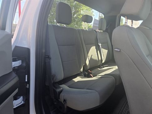Used 2021 Ford F250 XL w/ Power Equipment Group AWD/4WD image 7
