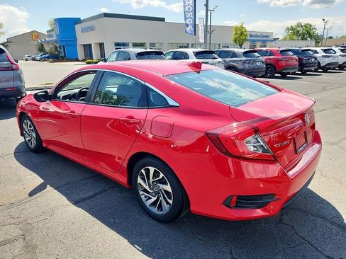 Used 2017 Honda Civic EX image 4