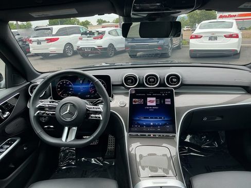 Used 2025 Mercedes-Benz C 300 4MATIC Sedan image 24