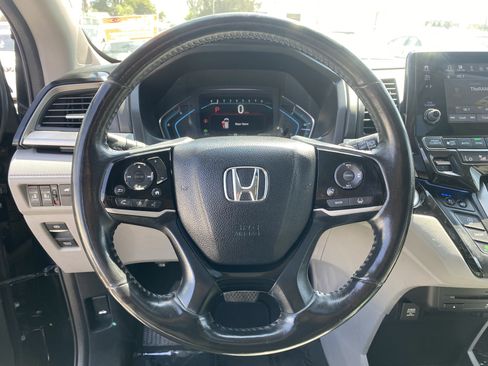 Used 2018 Honda Odyssey Elite image 25