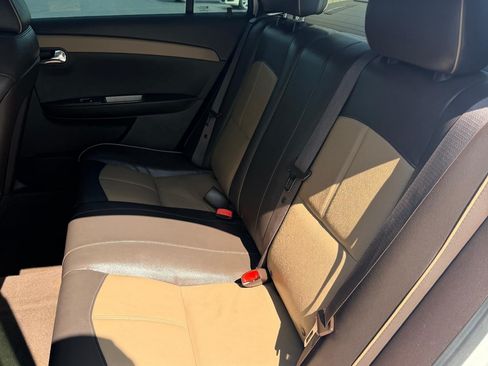 Used 2011 Chevrolet Malibu LTZ FWD image 9