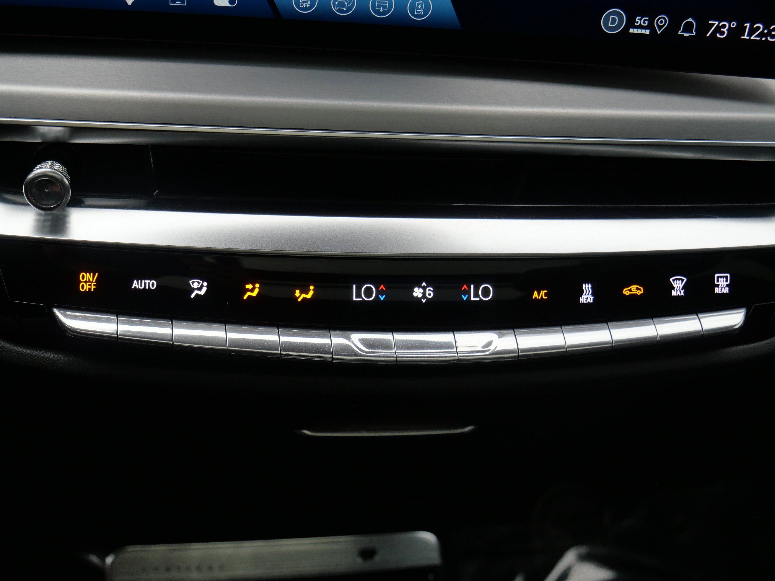 Used 2026 Cadillac Lyriq Premium Sport w/ LPO, Floor Liner Package AWD/4WD image 23
