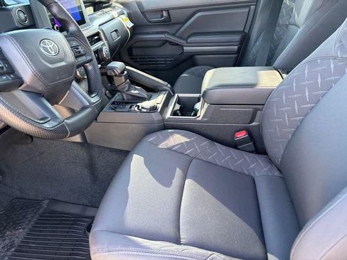 New 2026 Toyota Tacoma SR5 image 7